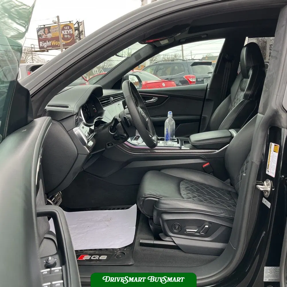 2023 Audi SQ8 Prestige