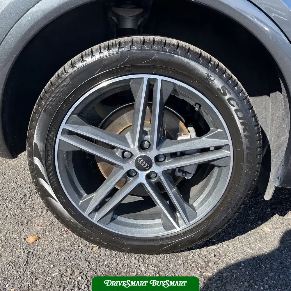 2025 Audi Q5 S-Line Prem+ 55 PHEV
