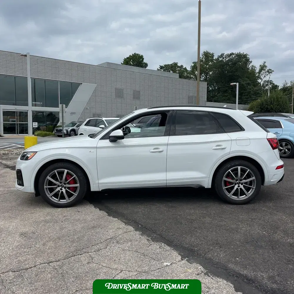 2024 Audi Q5 S-Line Prem+ 55 PHEV