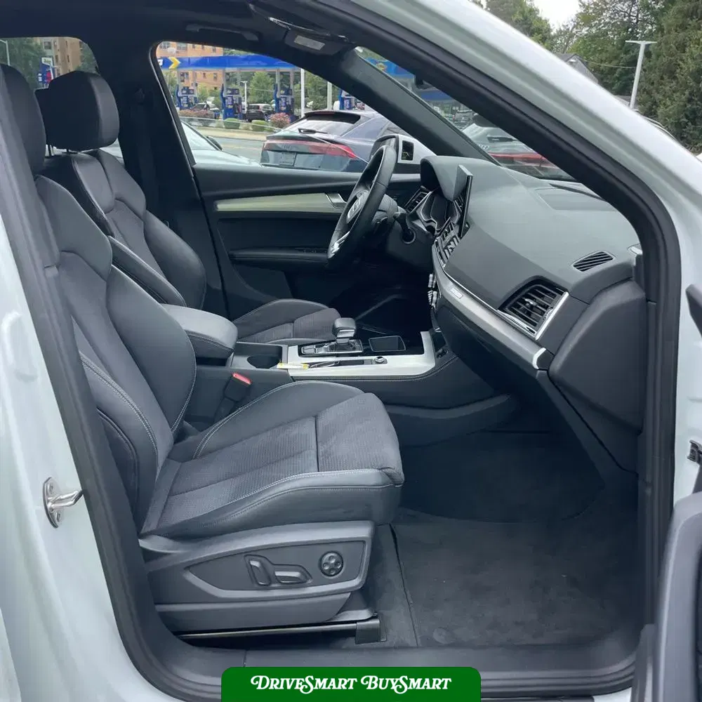 2024 Audi Q5 S-Line Prem+ 55 PHEV