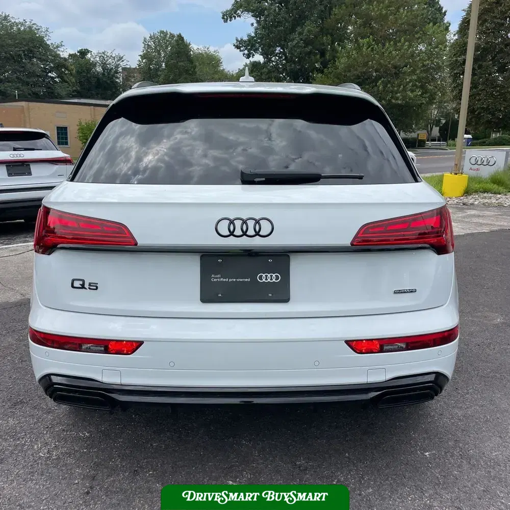 2024 Audi Q5 S-Line Prem+ 55 PHEV
