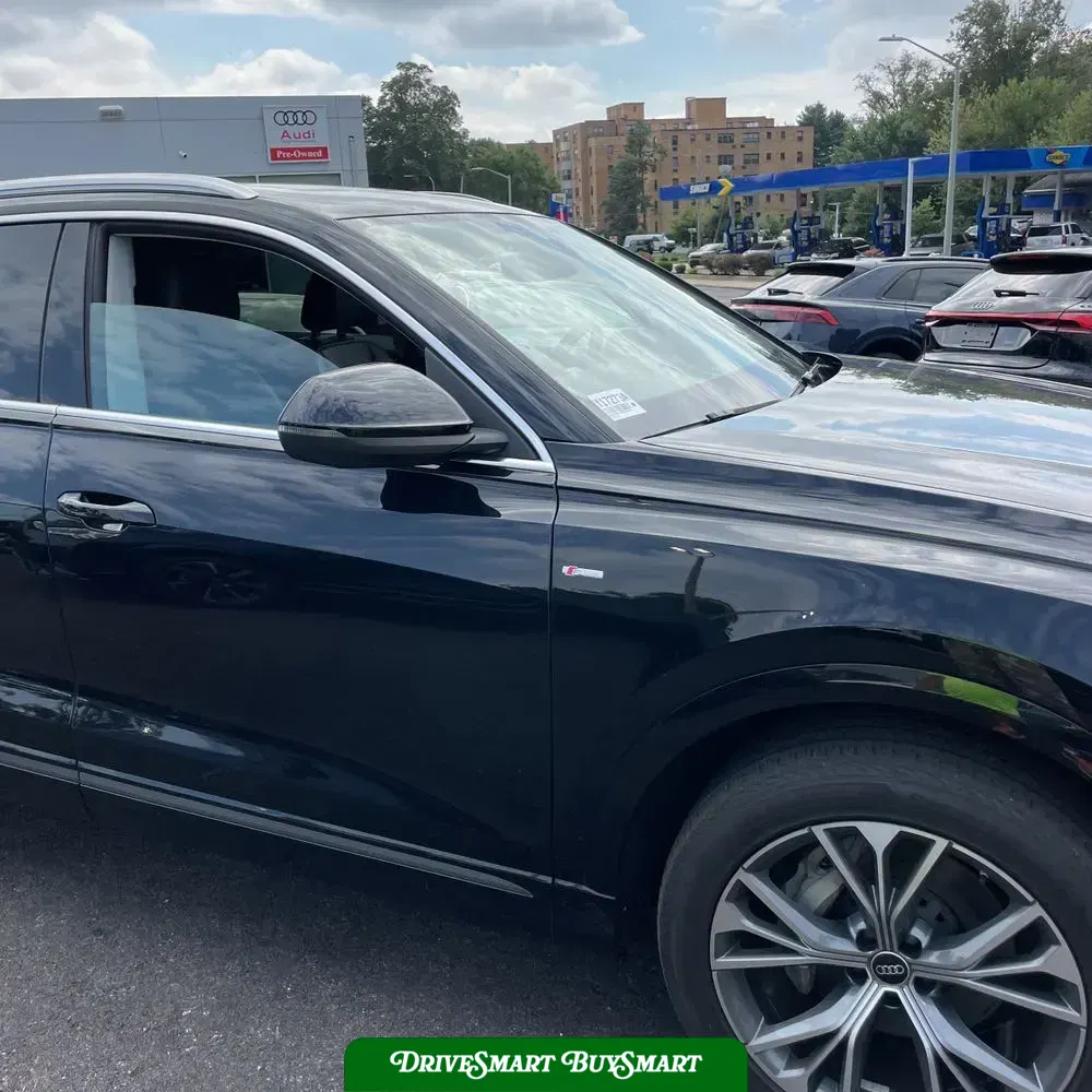 2023 Audi Q8 Premium Plus 55 TFSI