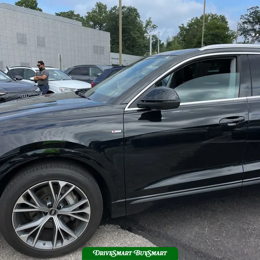 2023 Audi Q8 Premium Plus 55 TFSI