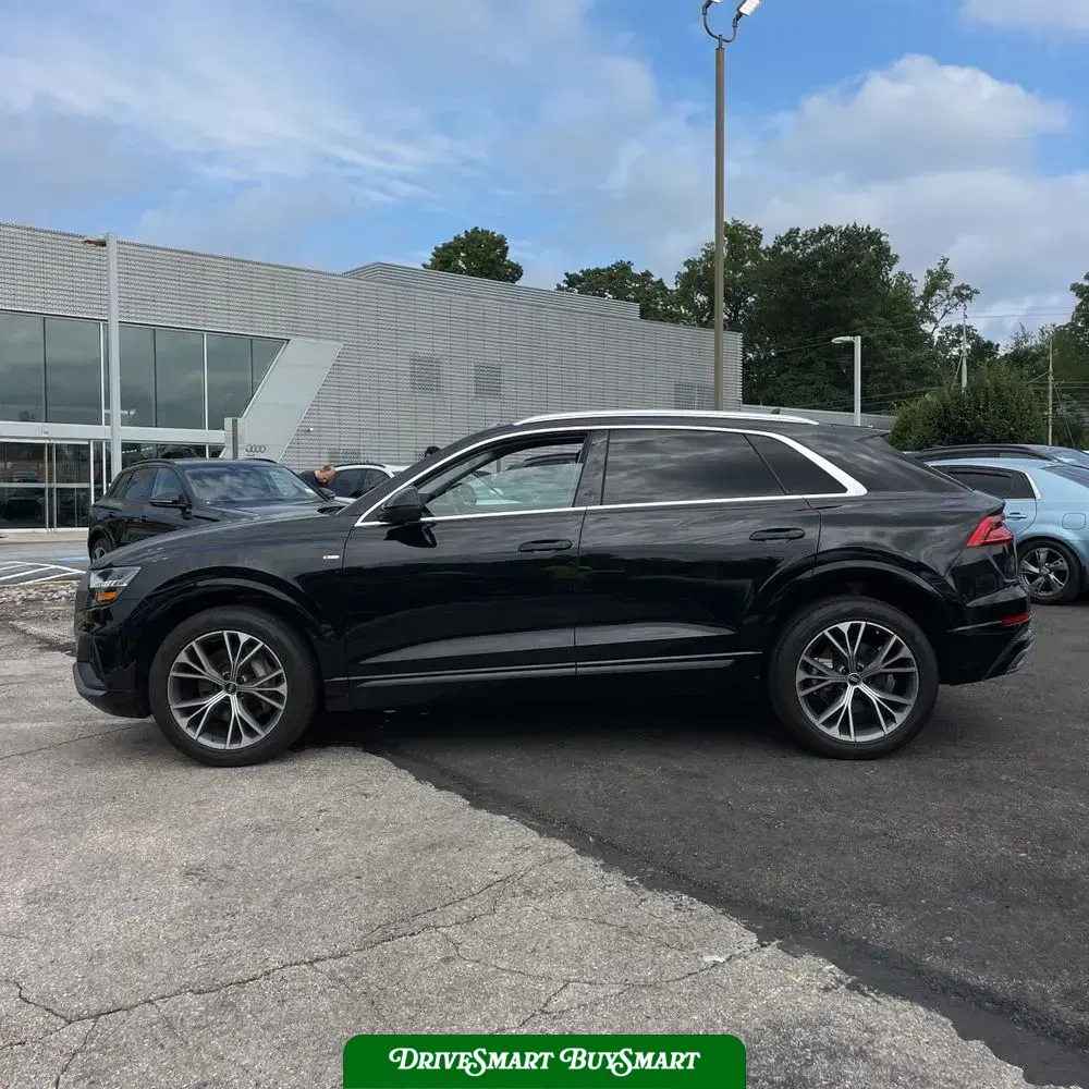 2023 Audi Q8 Premium Plus 55 TFSI