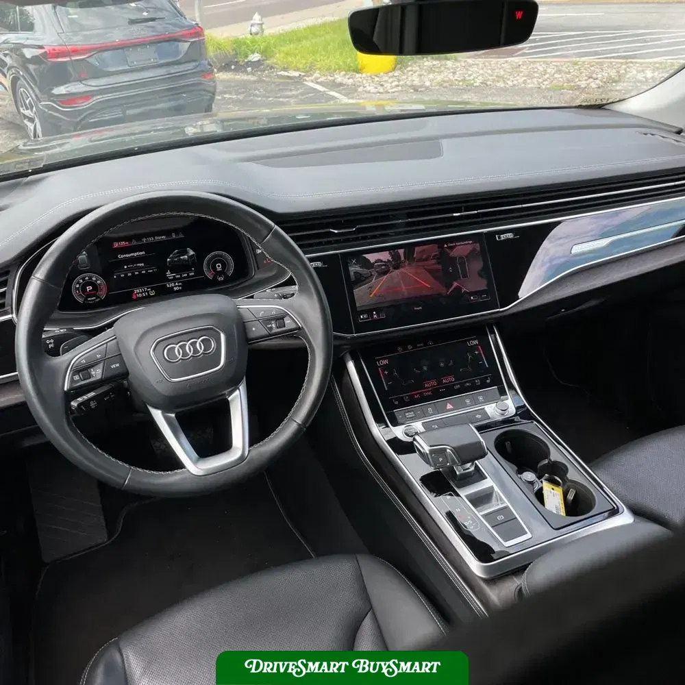2023 Audi Q8 Premium Plus 55 TFSI