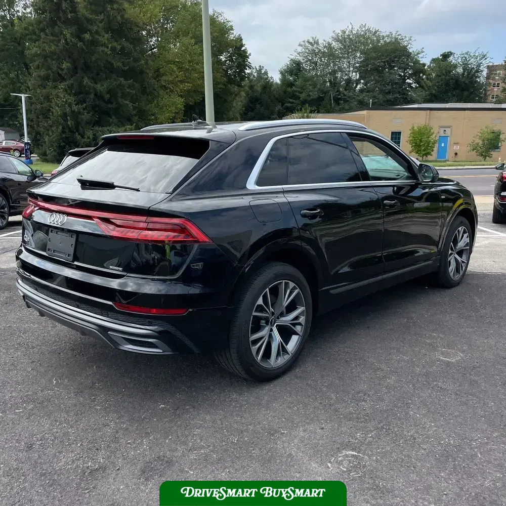 2023 Audi Q8 Premium Plus 55 TFSI