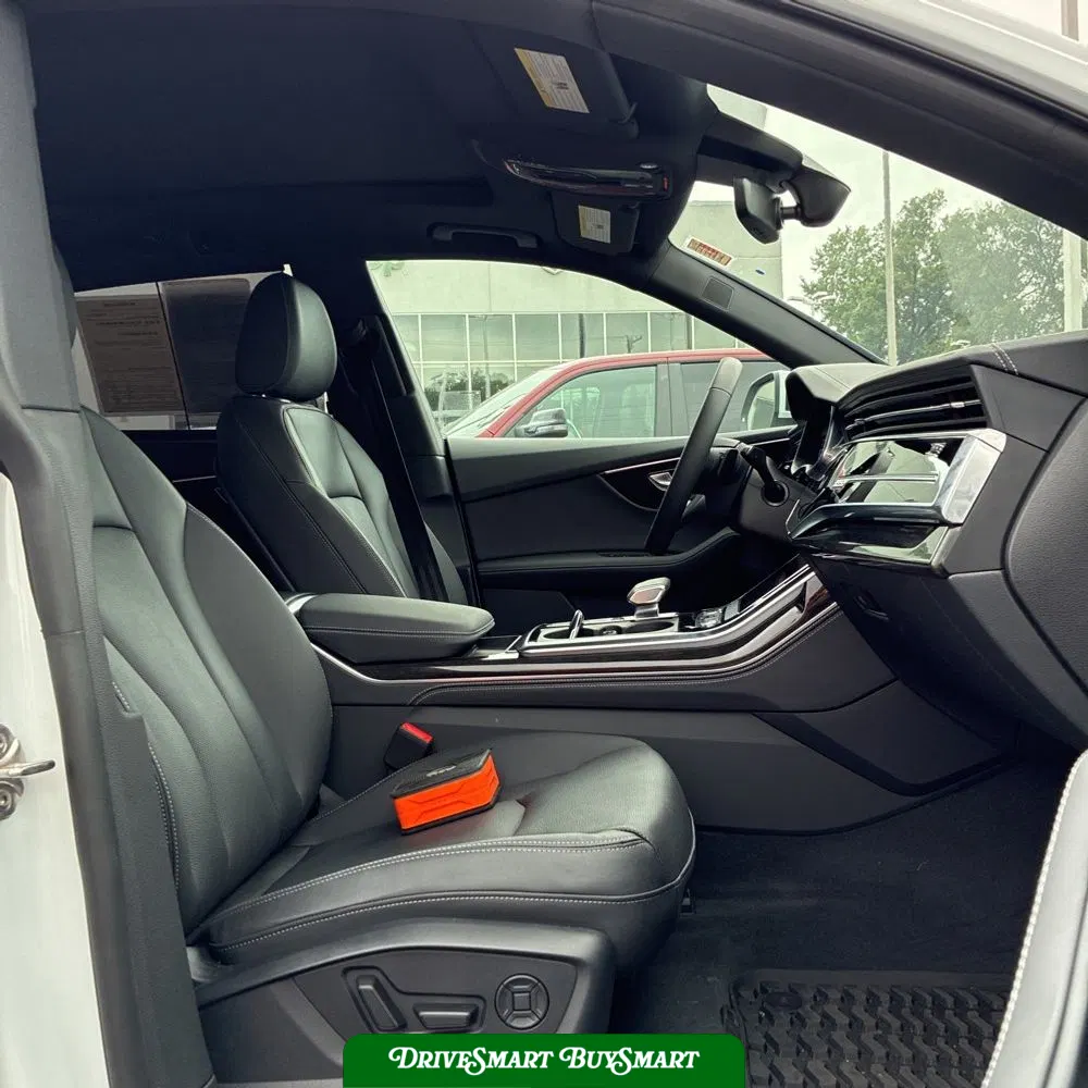 2025 Audi Q8 Premium Plus 55