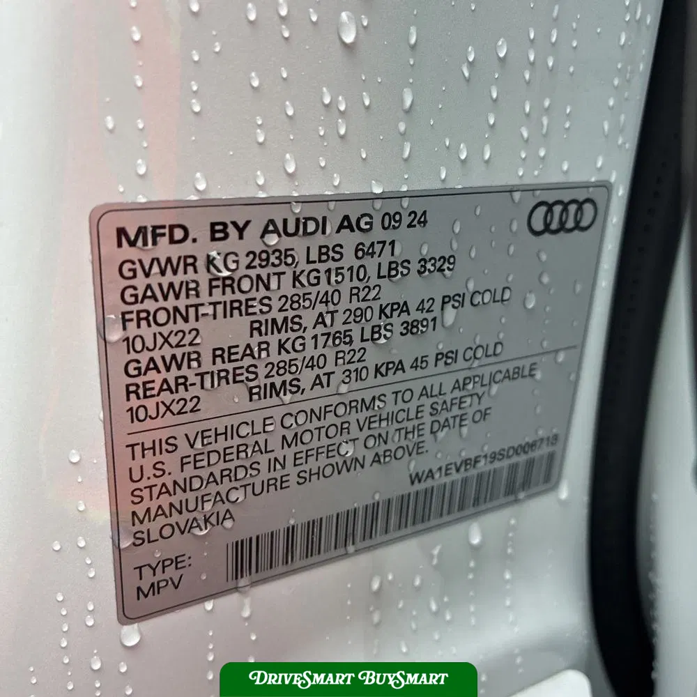 2025 Audi Q8 Premium Plus 55