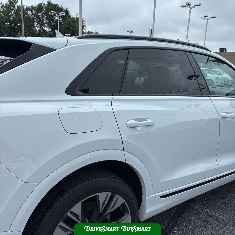 2025 Audi Q8 Premium Plus 55