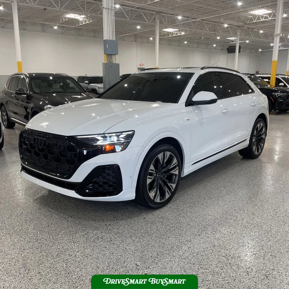 2025 Audi Q8 Prestige 55
