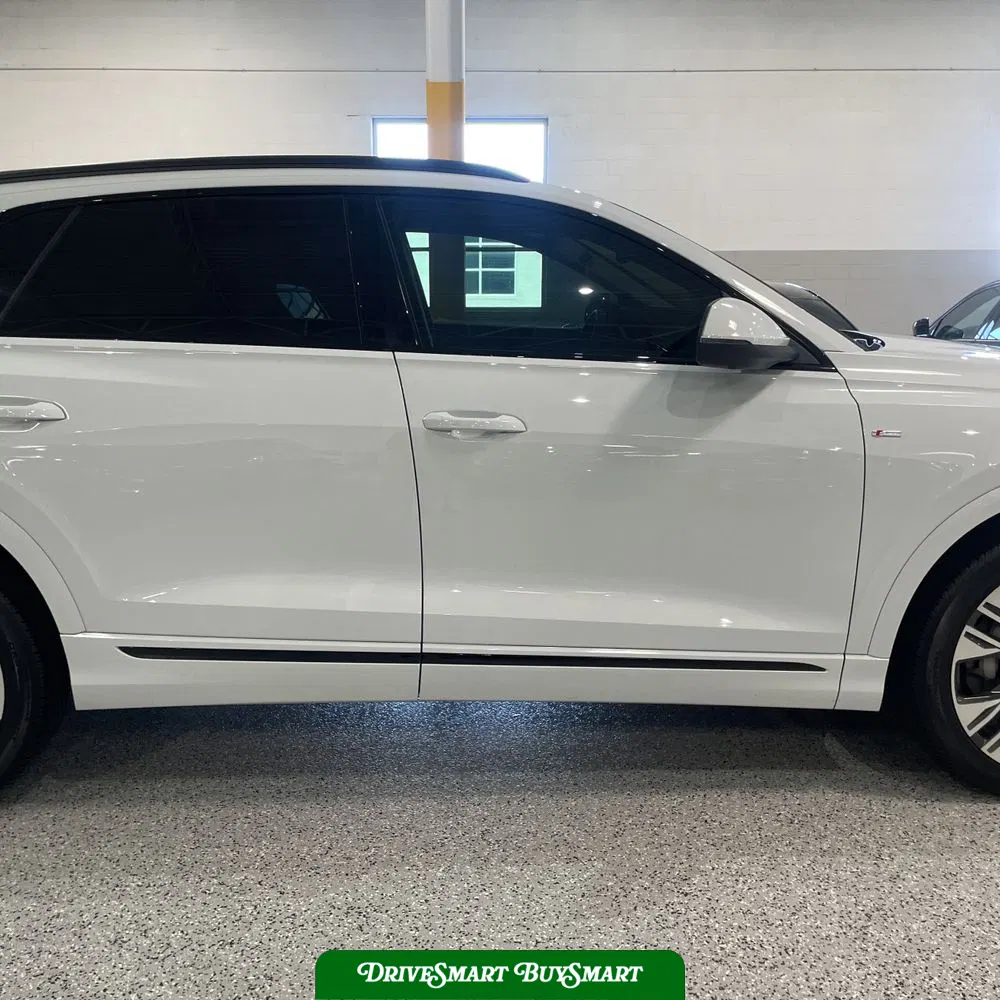 2025 Audi Q8 Prestige 55
