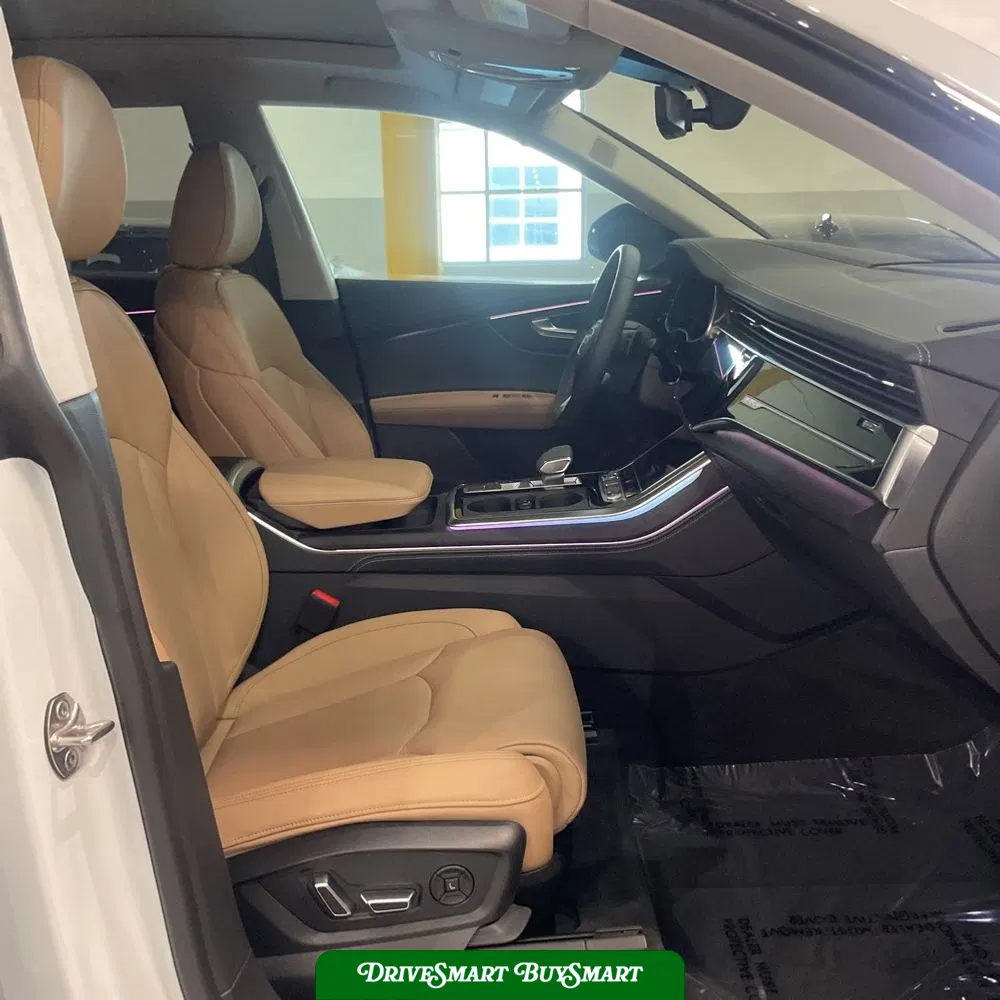 2025 Audi Q8 Prestige 55