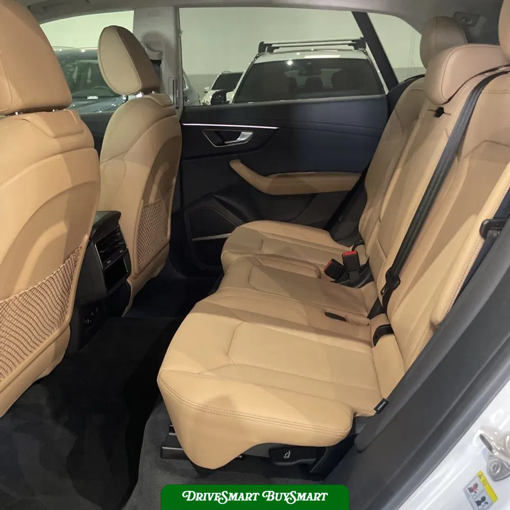 2025 Audi Q8 Prestige 55
