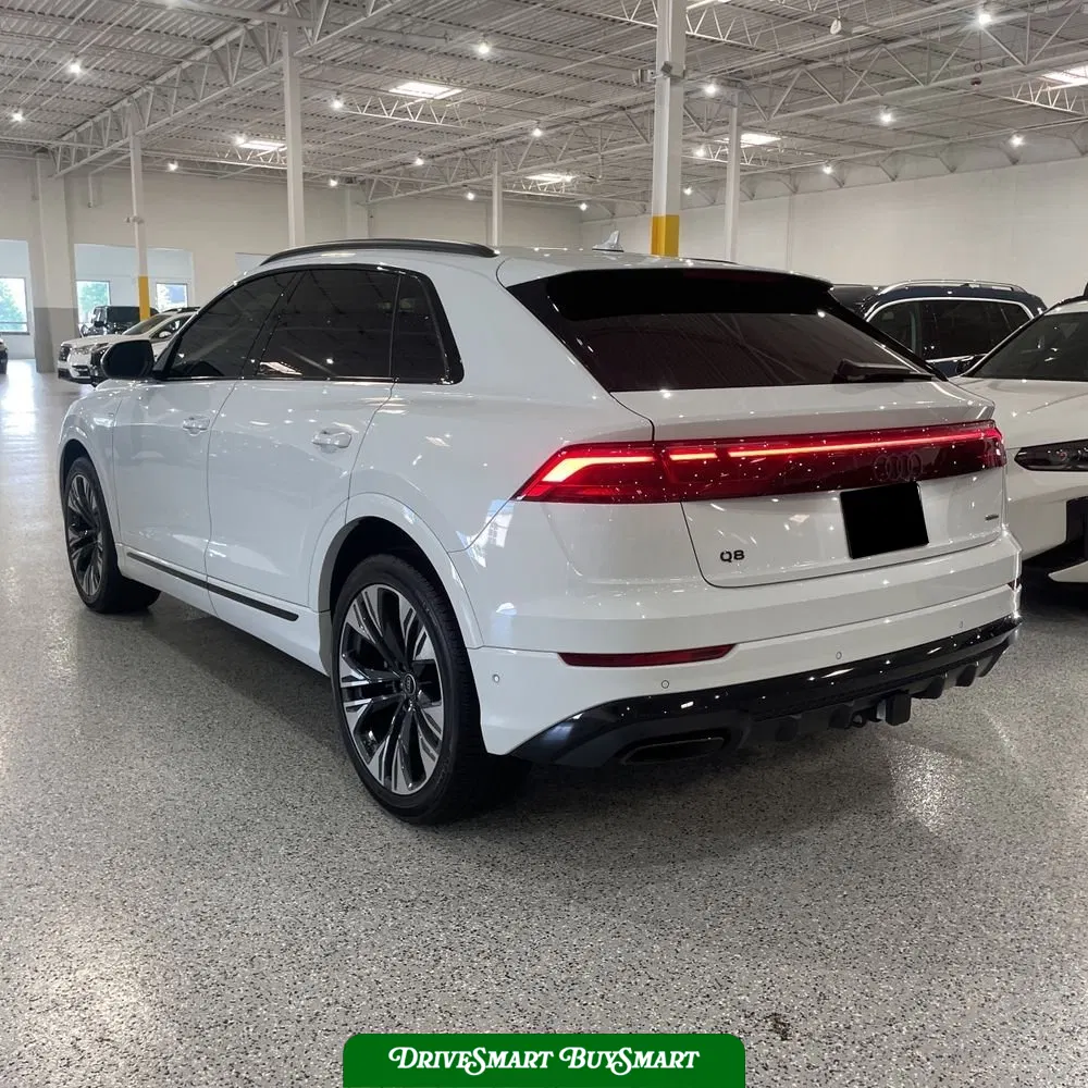 2025 Audi Q8 Prestige 55