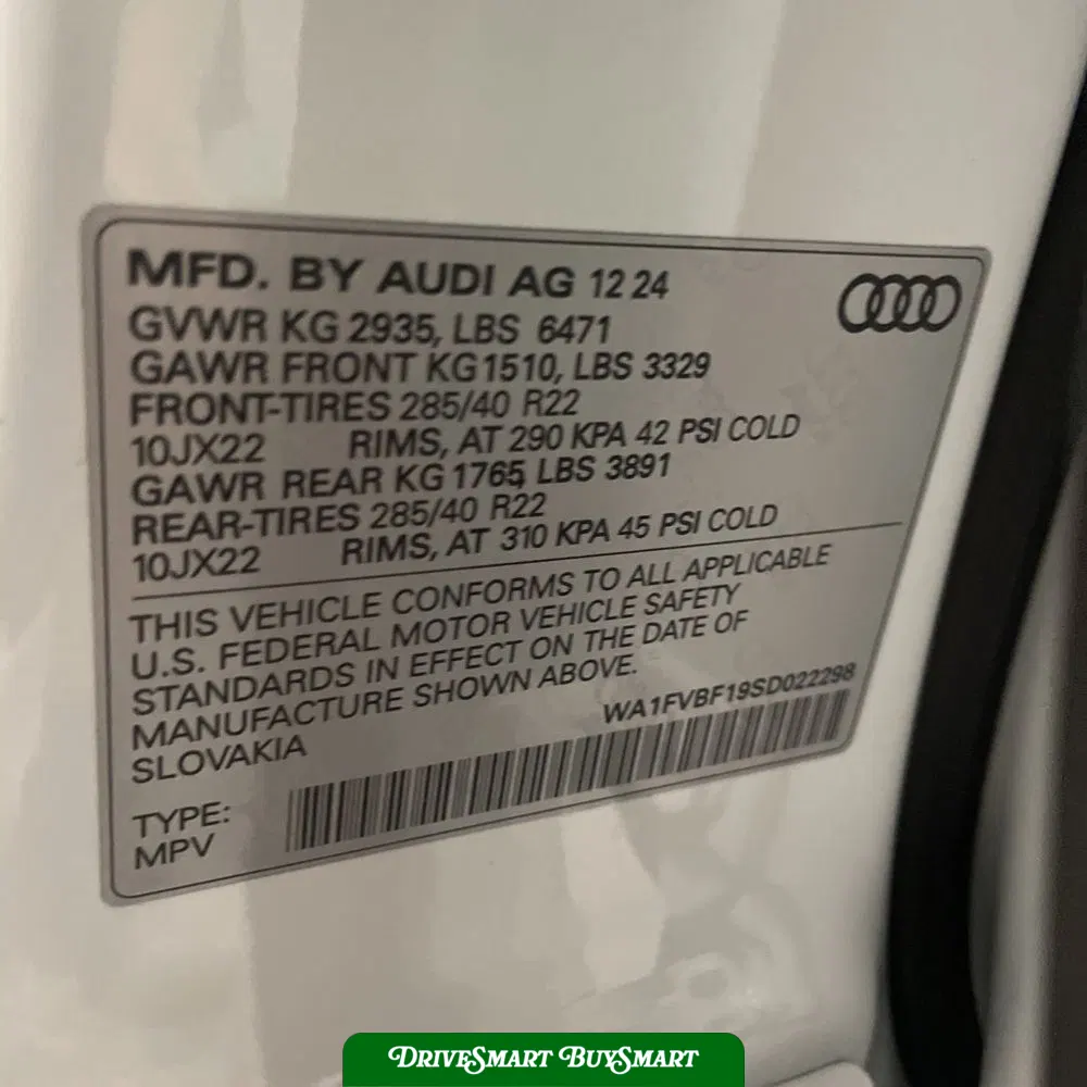 2025 Audi Q8 Prestige 55