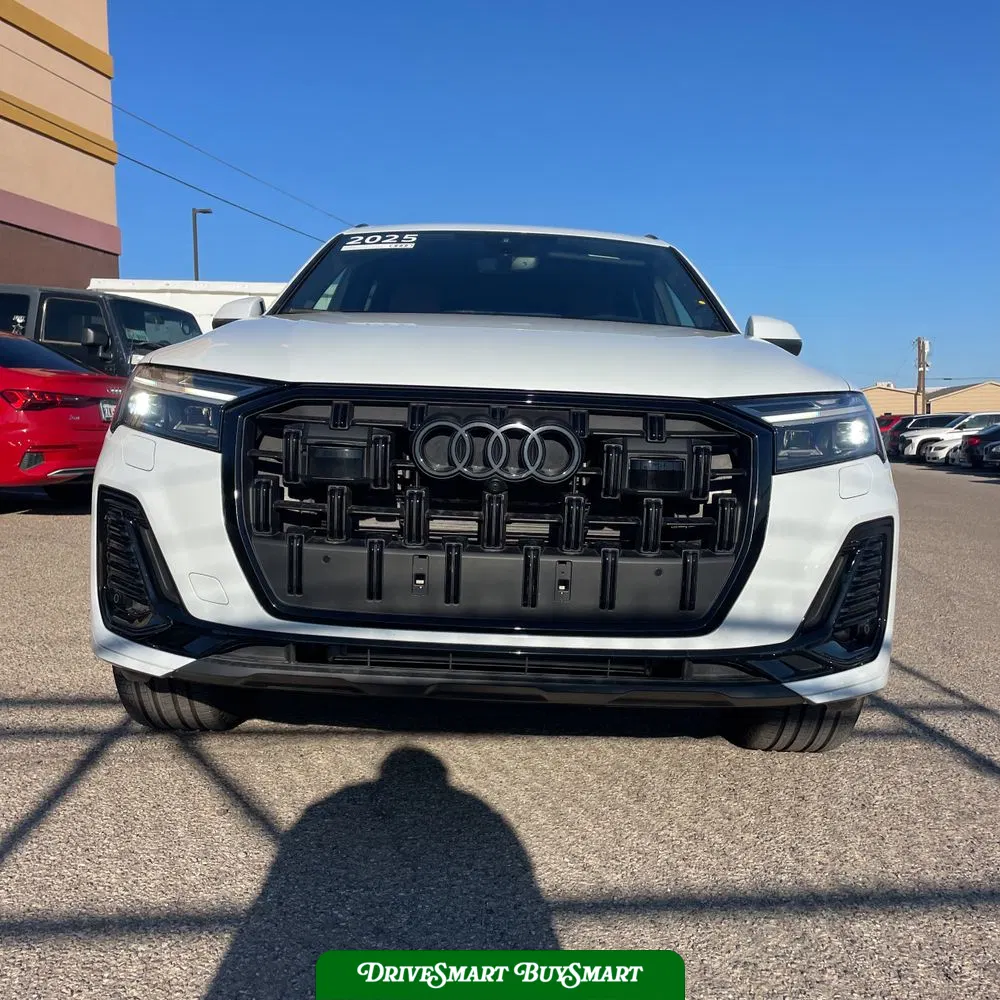 2025 Audi Q7 Premium Plus 45