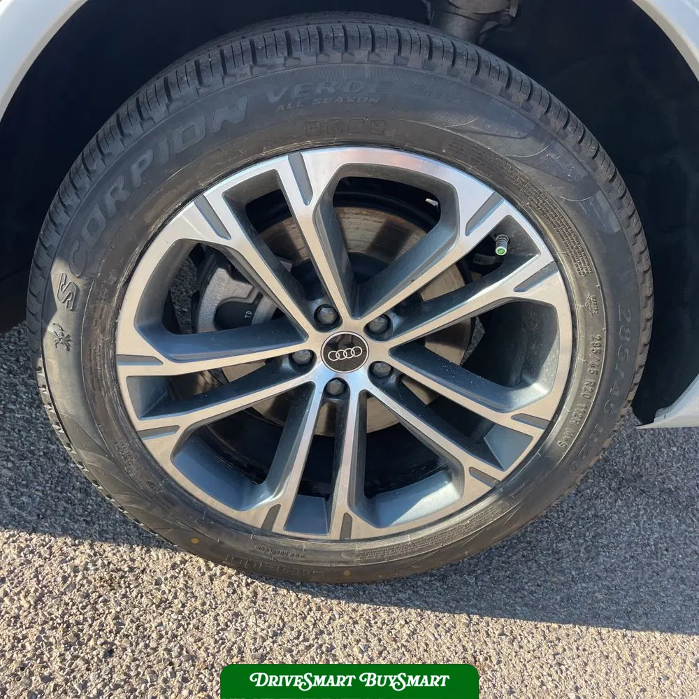 2025 Audi Q7 Premium Plus 45