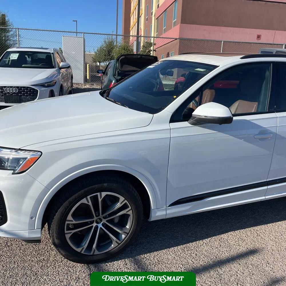 2025 Audi Q7 Premium Plus 45