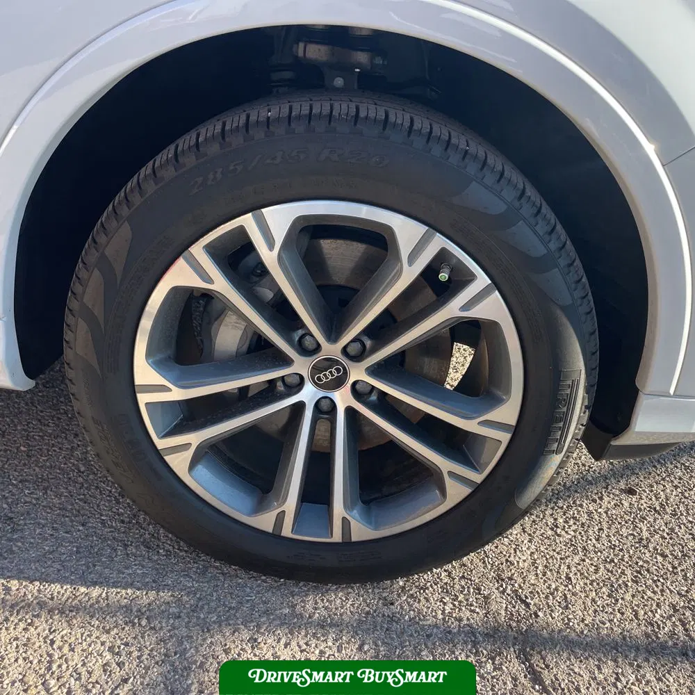 2025 Audi Q7 Premium Plus 45