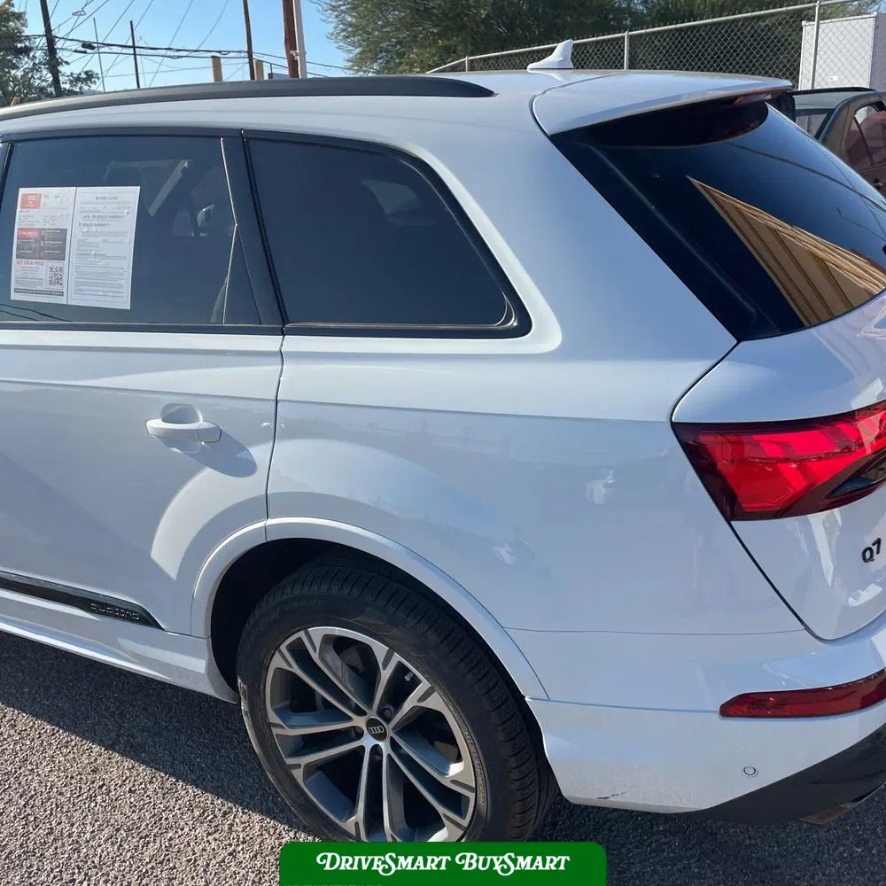 2025 Audi Q7 Premium Plus 45