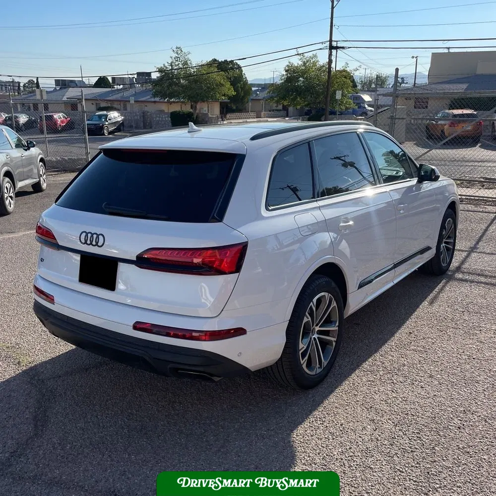 2025 Audi Q7 Premium Plus 45