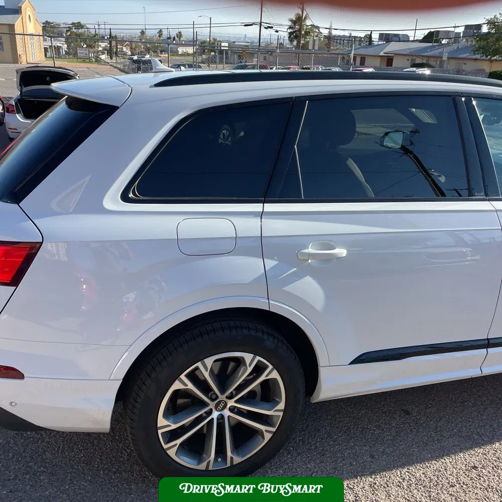 2025 Audi Q7 Premium Plus 45