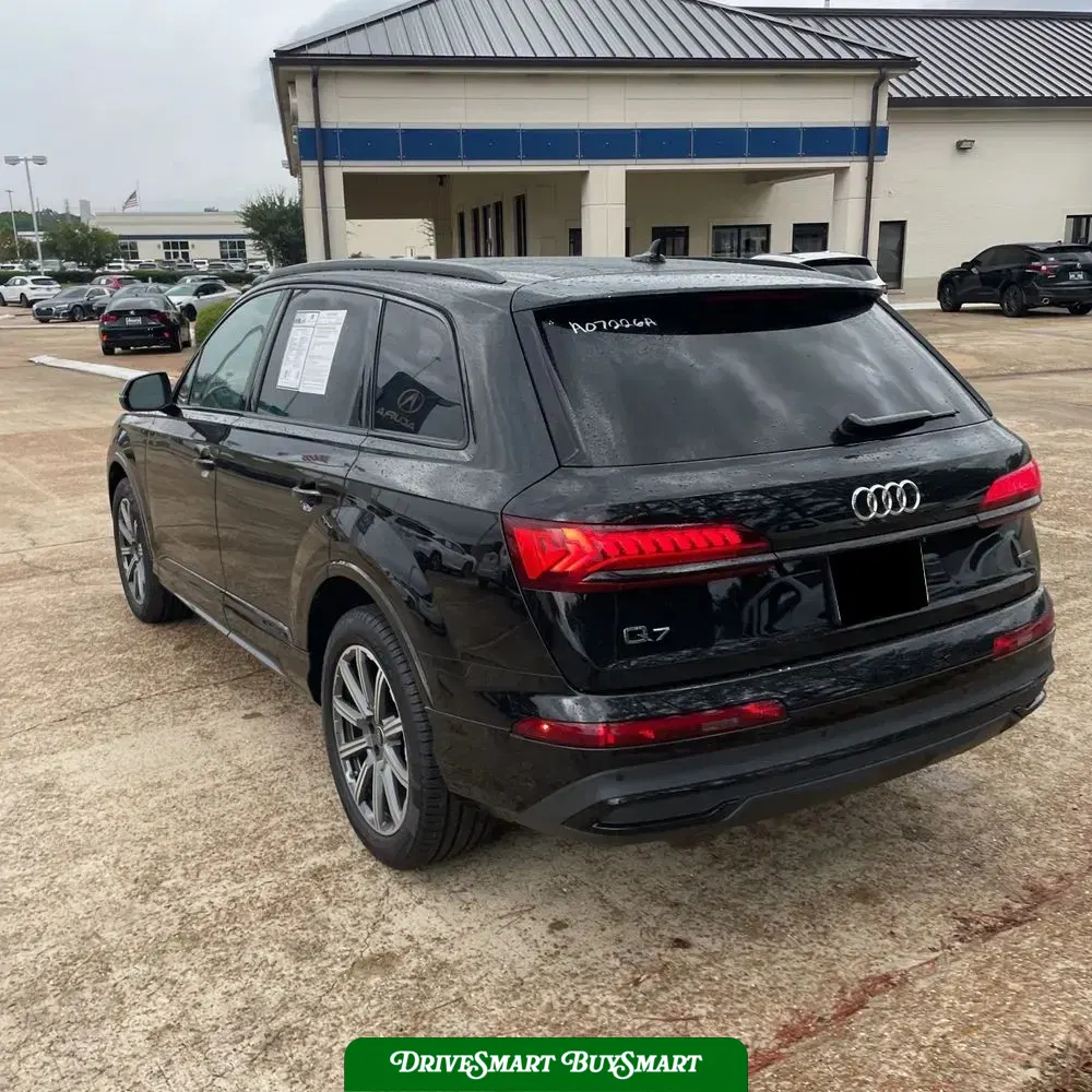 2024 Audi Q7 Premium Plus 45