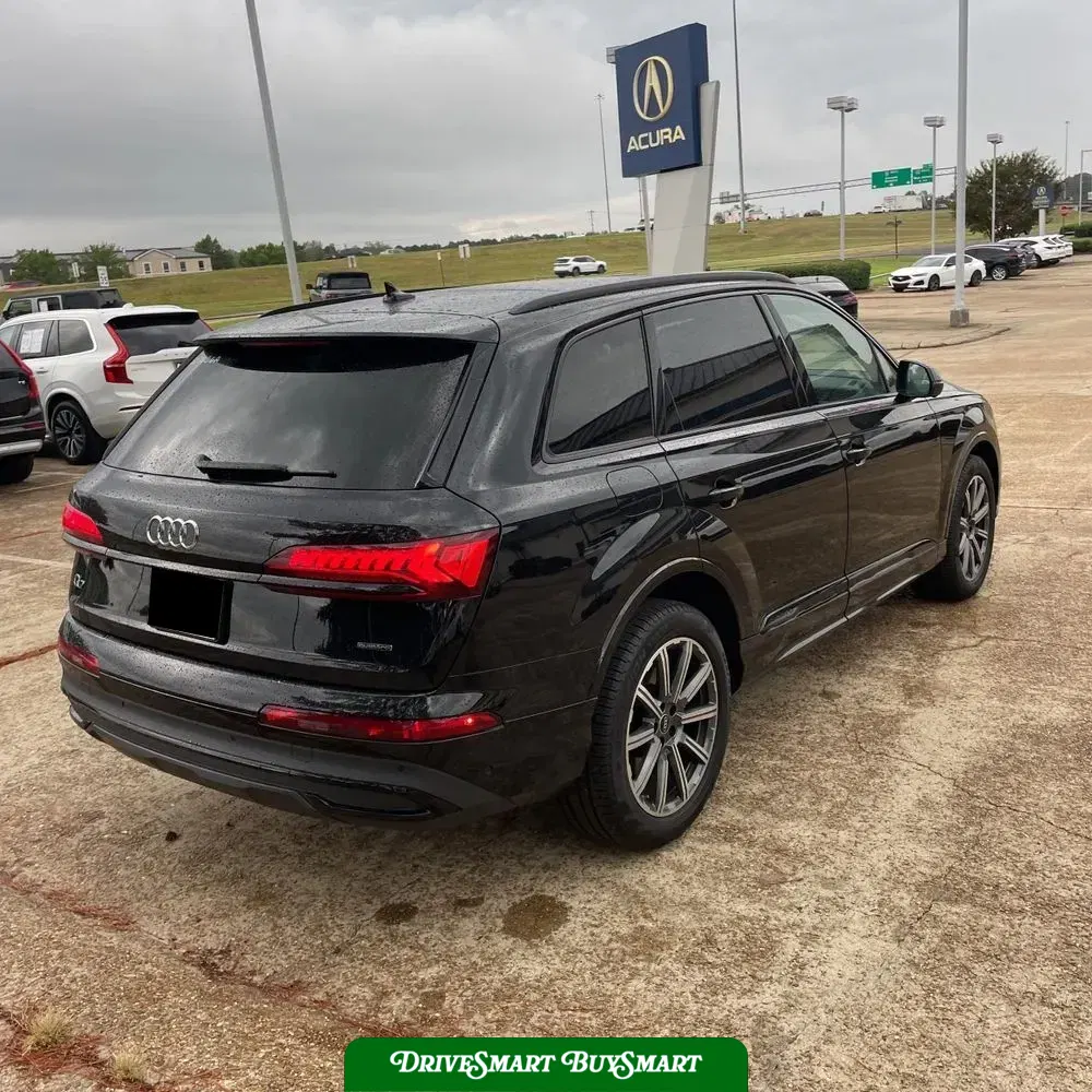 2024 Audi Q7 Premium Plus 45