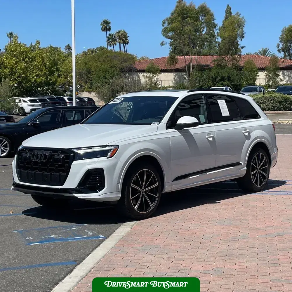 2025 Audi Q7 Premium Plus 45