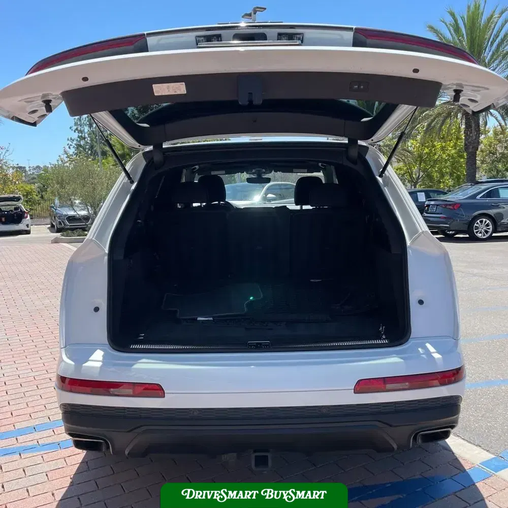 2025 Audi Q7 Premium Plus 45