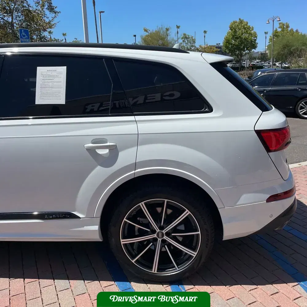 2025 Audi Q7 Premium Plus 45