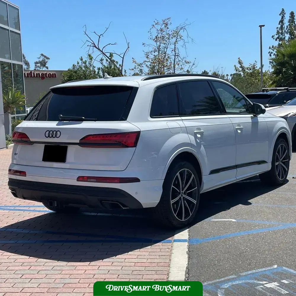 2025 Audi Q7 Premium Plus 45
