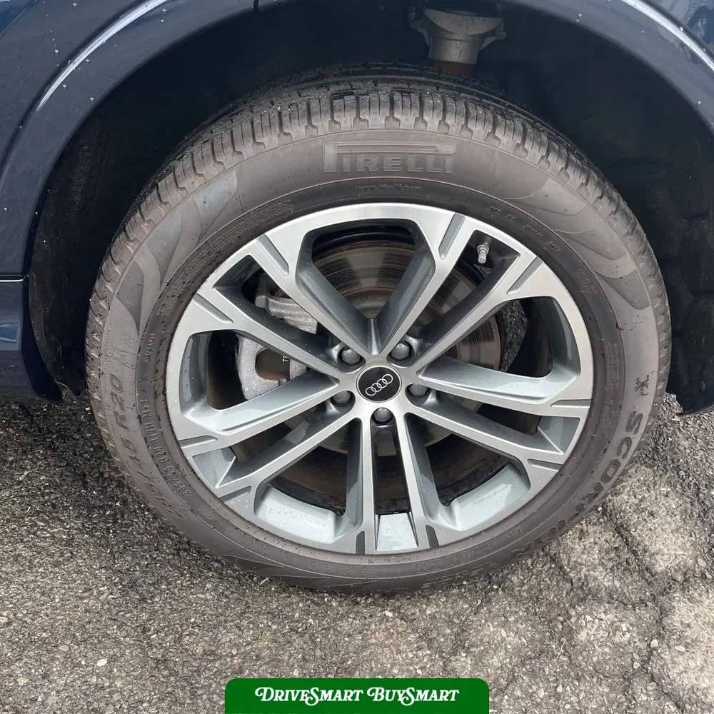 2025 Audi Q7 Premium Plus 45
