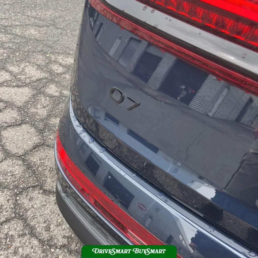 2025 Audi Q7 Premium Plus 45