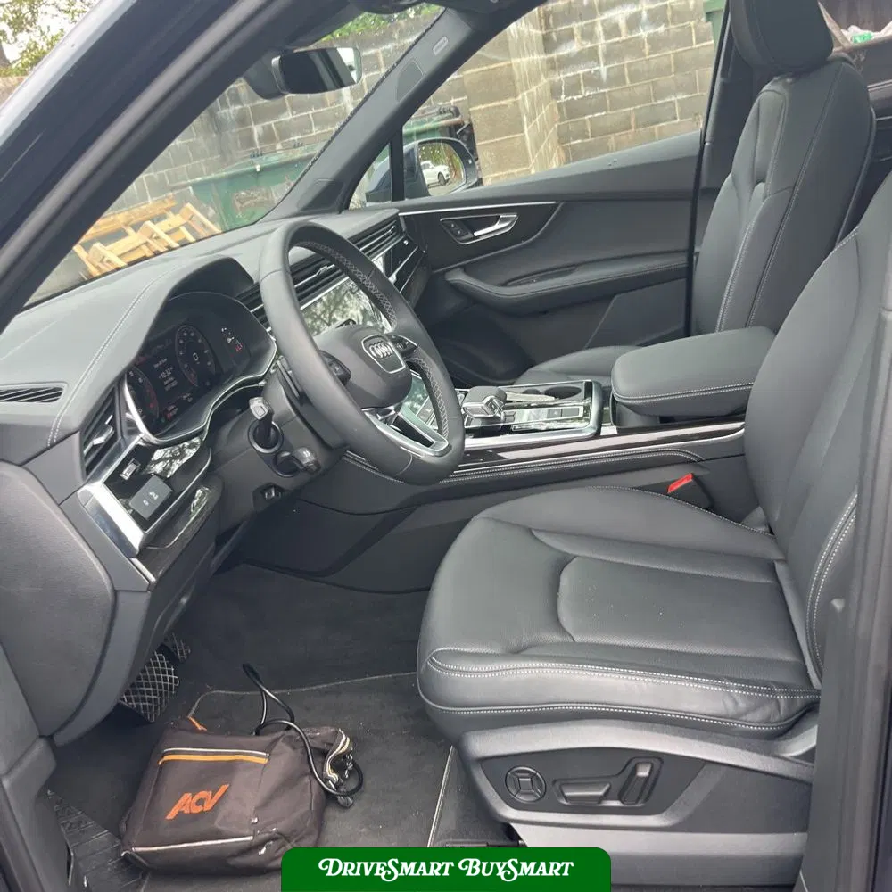 2025 Audi Q7 Premium Plus 45