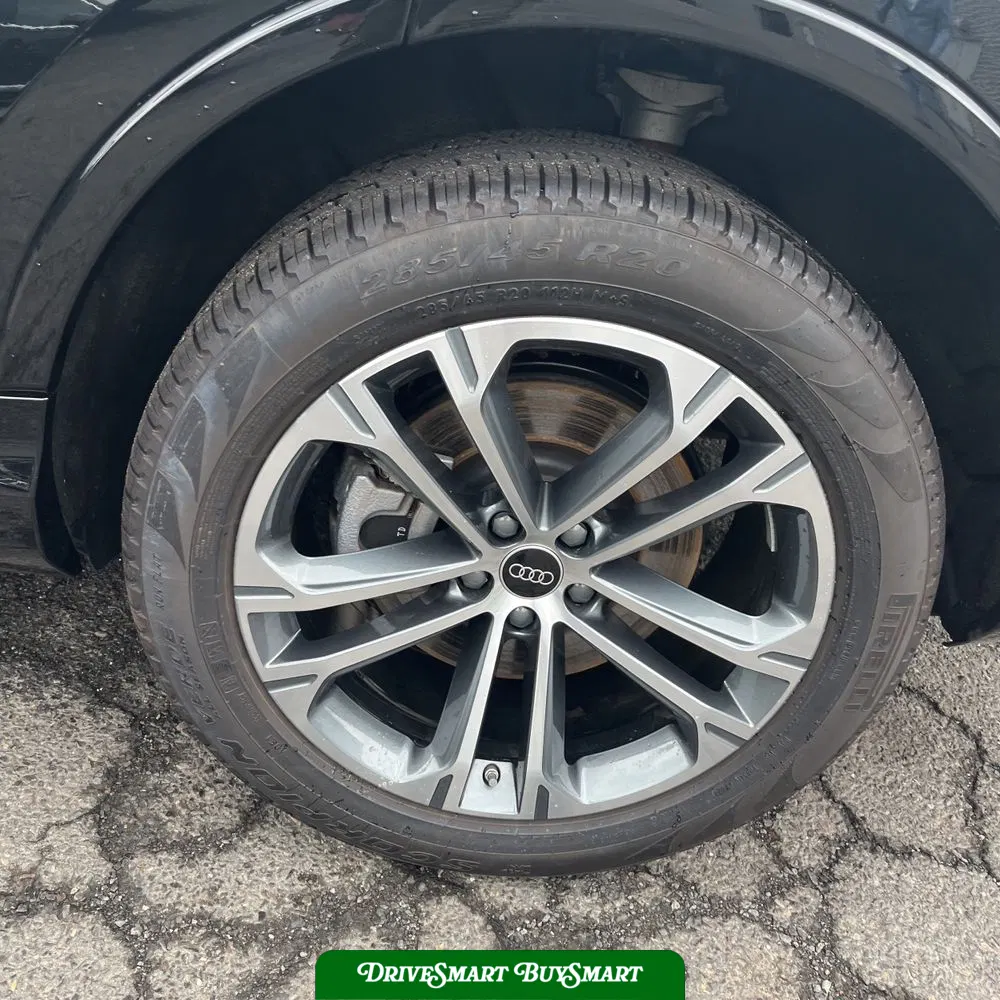 2025 Audi Q7 Premium Plus 45