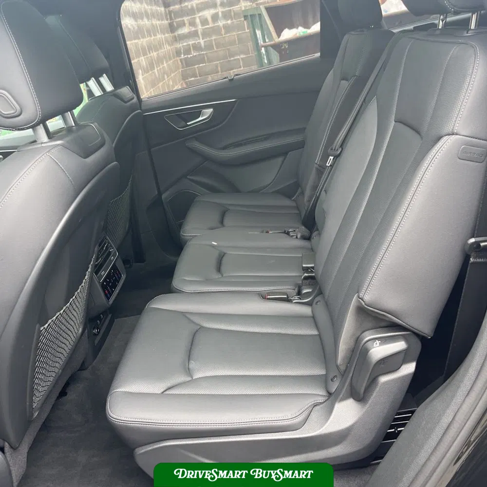 2025 Audi Q7 Premium Plus 45
