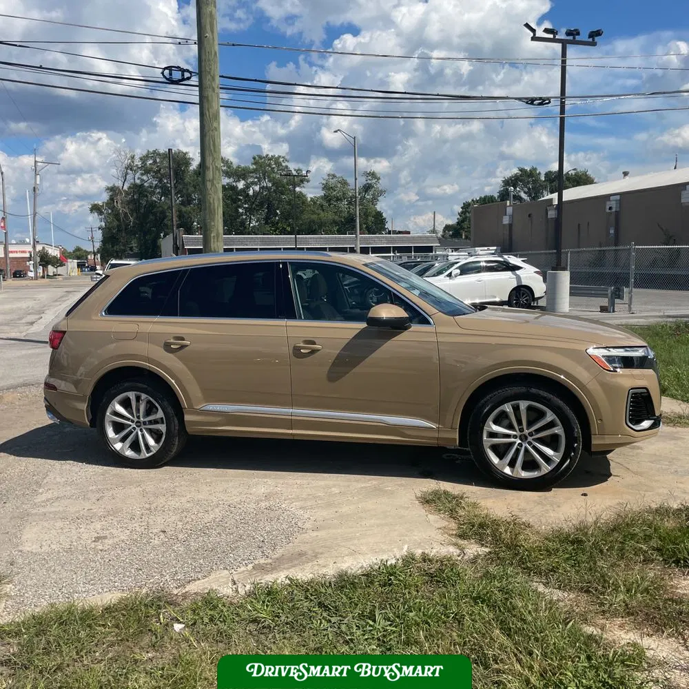 2025 Audi Q7 Premium Plus 55