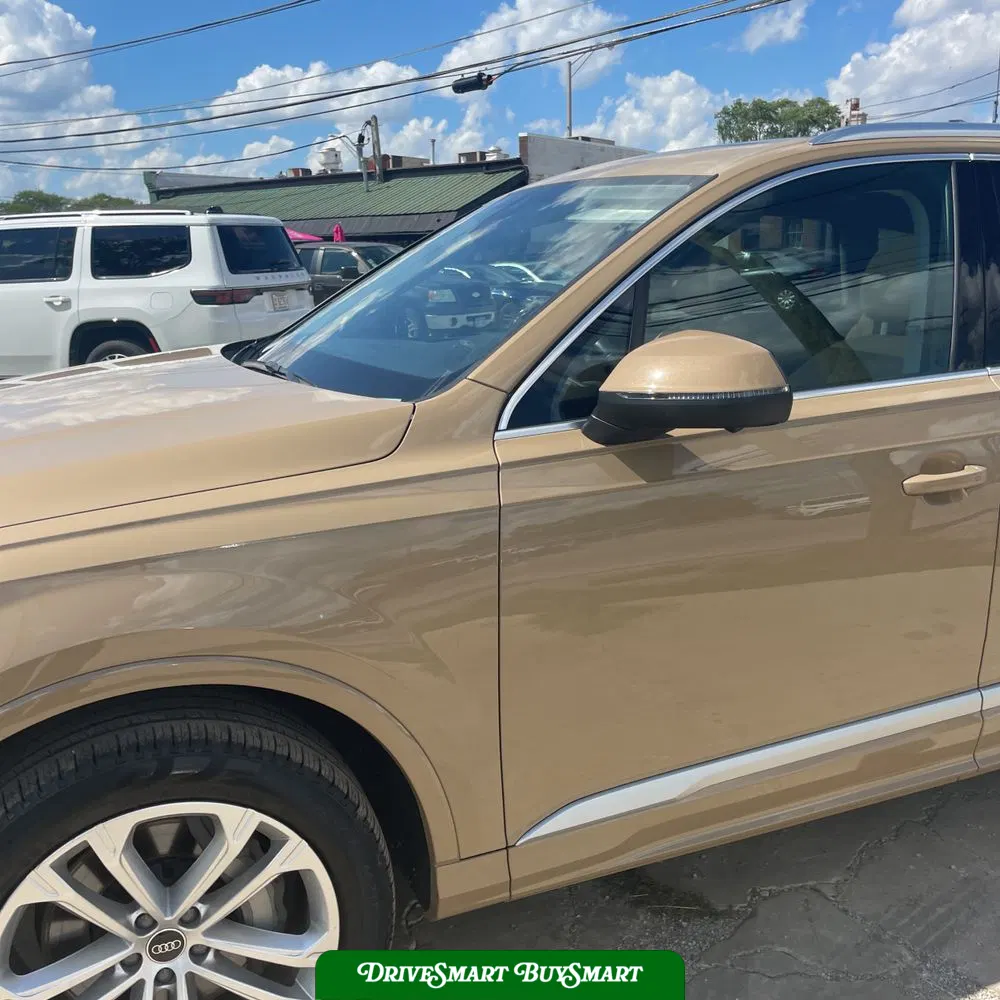 2025 Audi Q7 Premium Plus 55