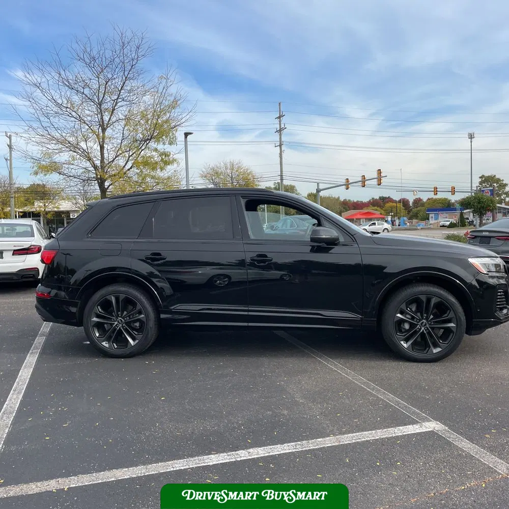 2025 Audi Q7 Premium Plus 55