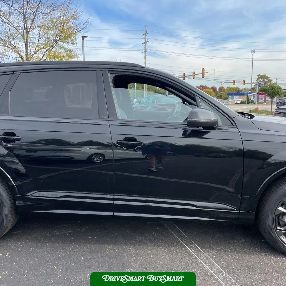 2025 Audi Q7 Premium Plus 55