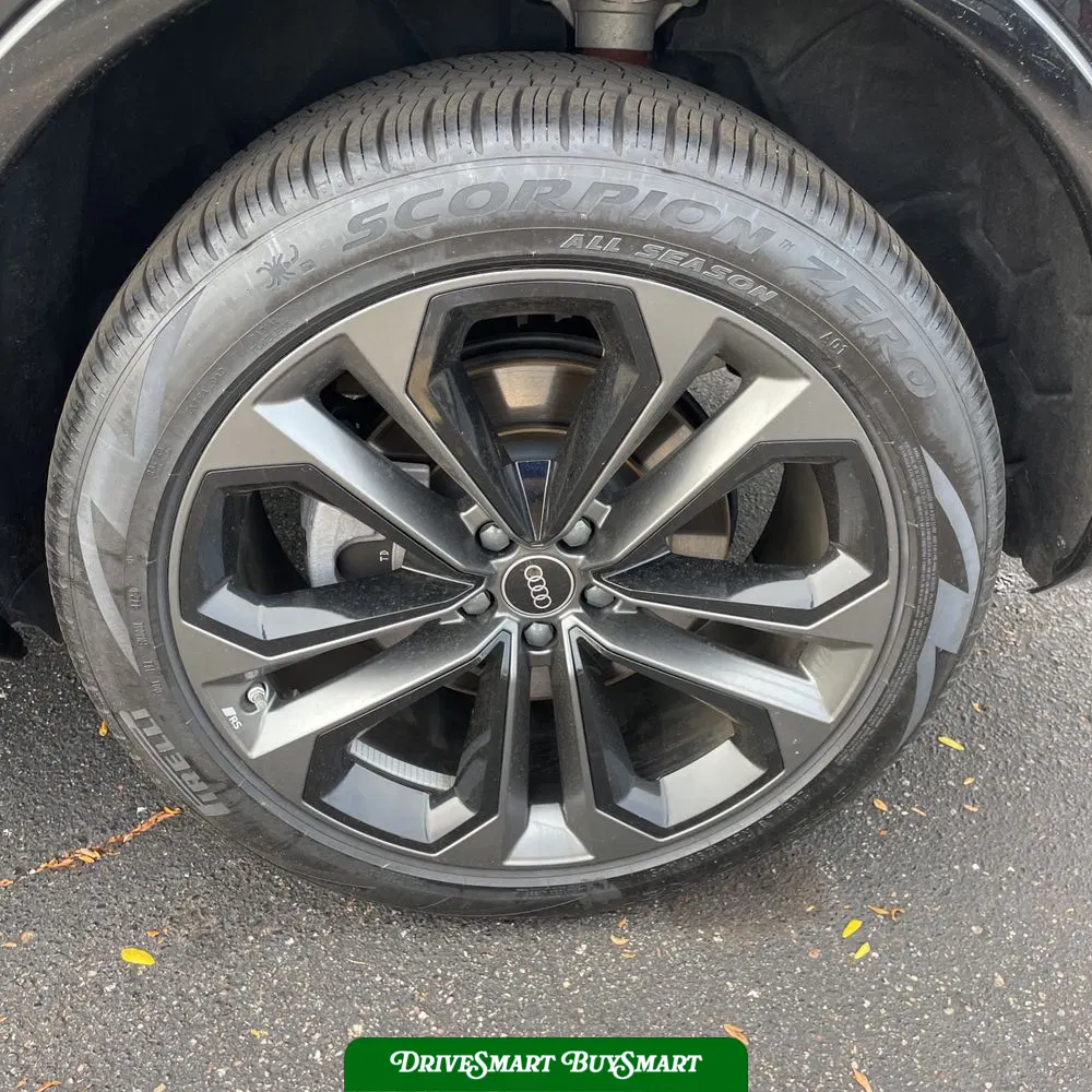 2025 Audi Q7 Premium Plus 55