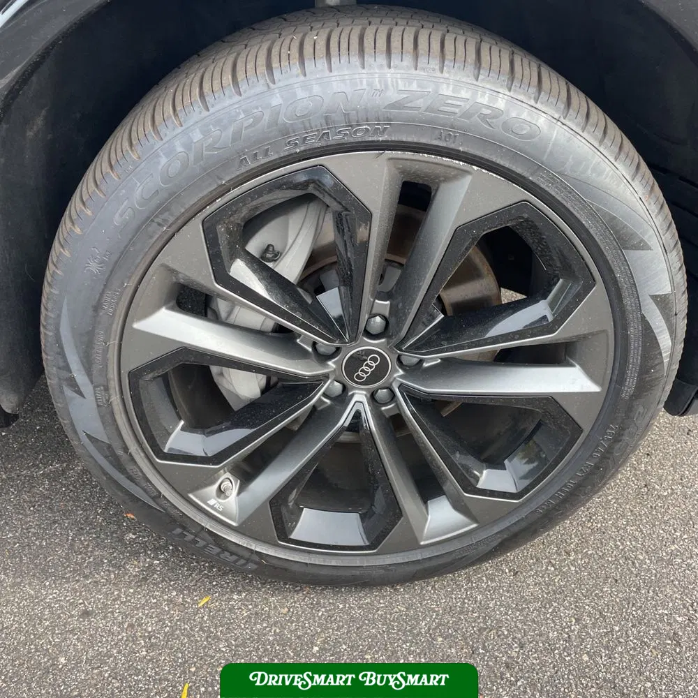 2025 Audi Q7 Premium Plus 55