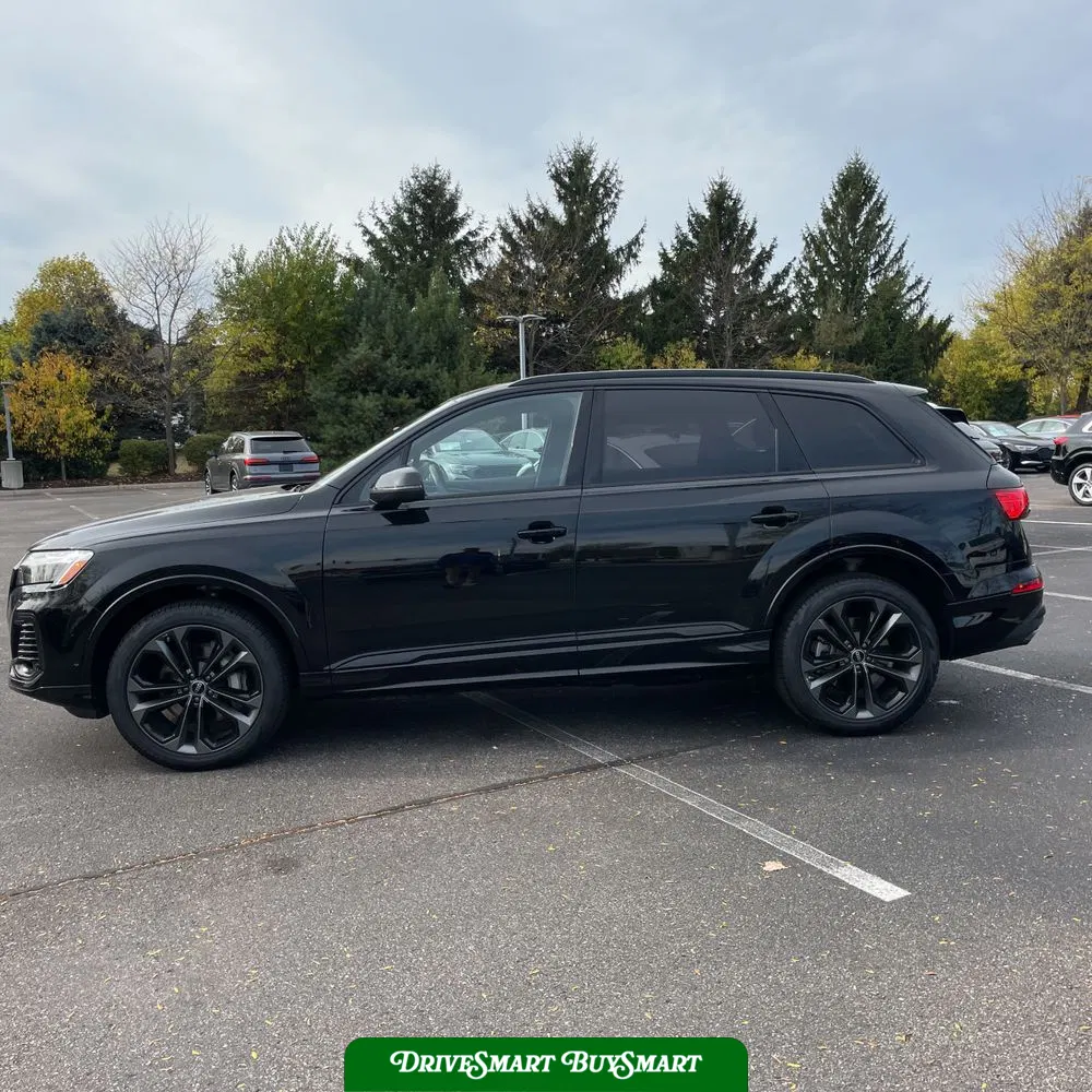 2025 Audi Q7 Premium Plus 55