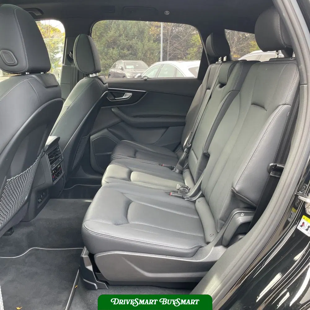 2025 Audi Q7 Premium Plus 55
