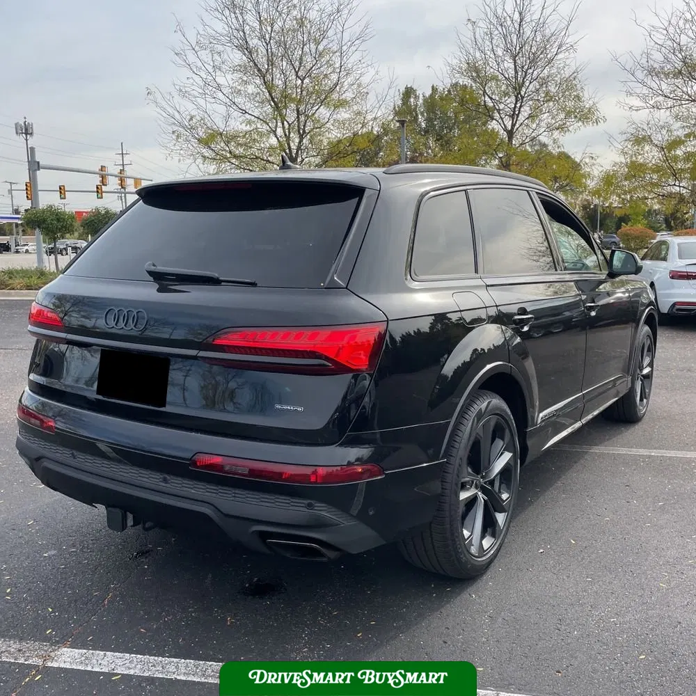 2025 Audi Q7 Premium Plus 55