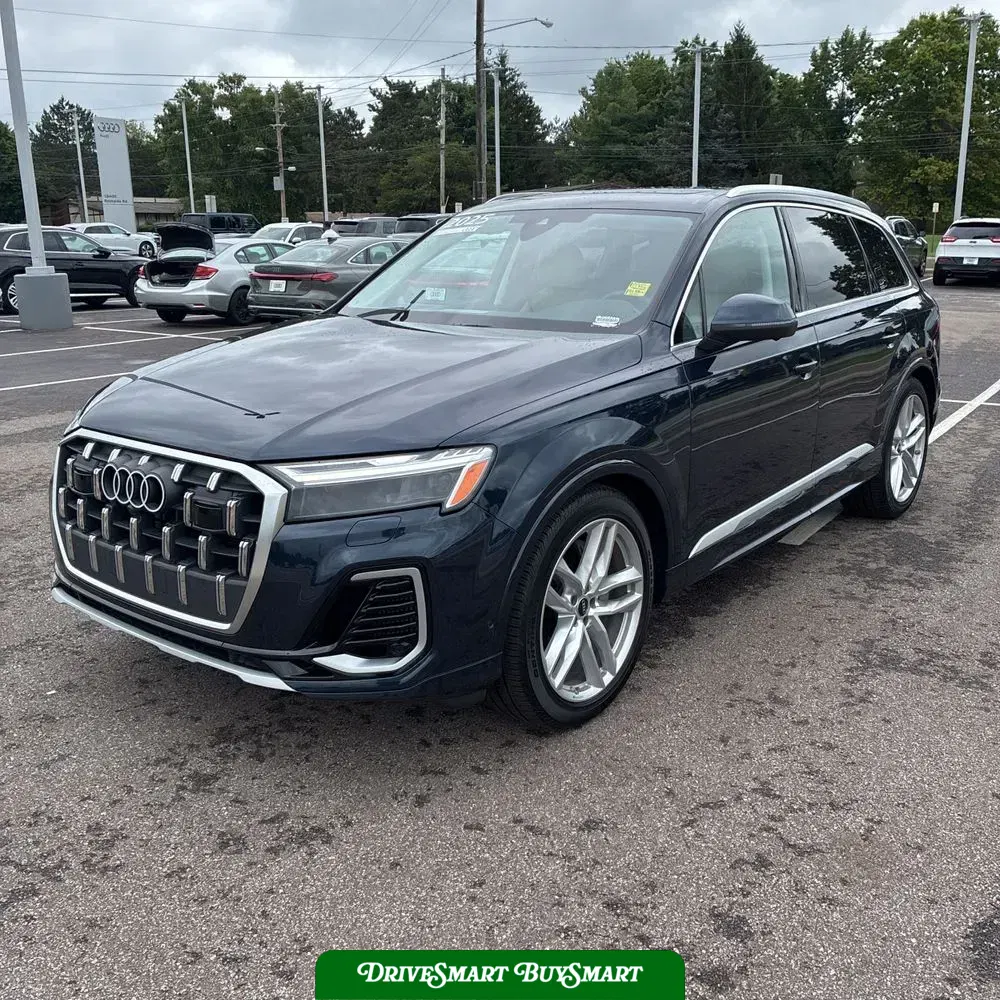 2025 Audi Q7 Premium Plus 55