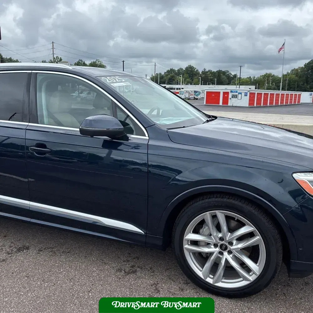 2025 Audi Q7 Premium Plus 55