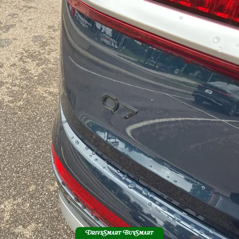 2025 Audi Q7 Premium Plus 55