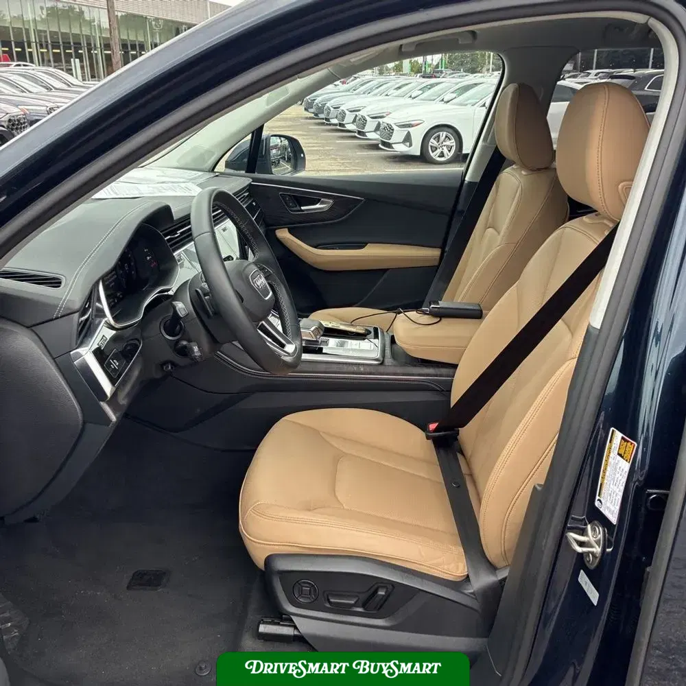 2025 Audi Q7 Premium Plus 55
